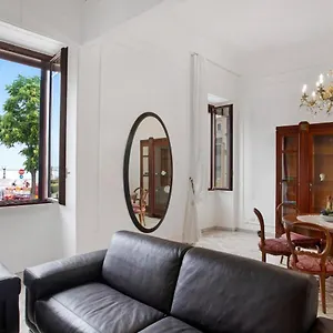 Casa Cinzia Lungomare Exclusive Flat Appartamento
